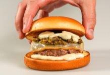 Janela Bar oferece menu temático e drinks durante Copa do Mundo