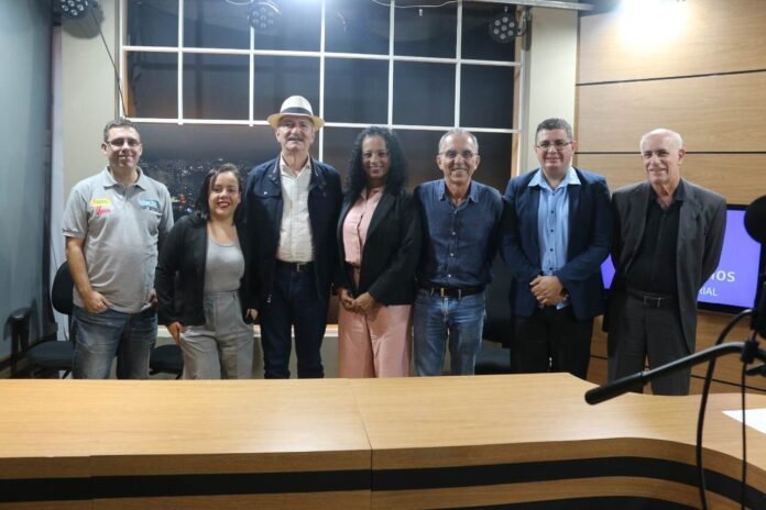 Sabatina-com-Aldo-Rebelo-em-Guarulhos_Easy-Resize.com_