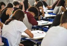 Candidatos ao Enem devem pagar taxa de inscrição até esta quarta