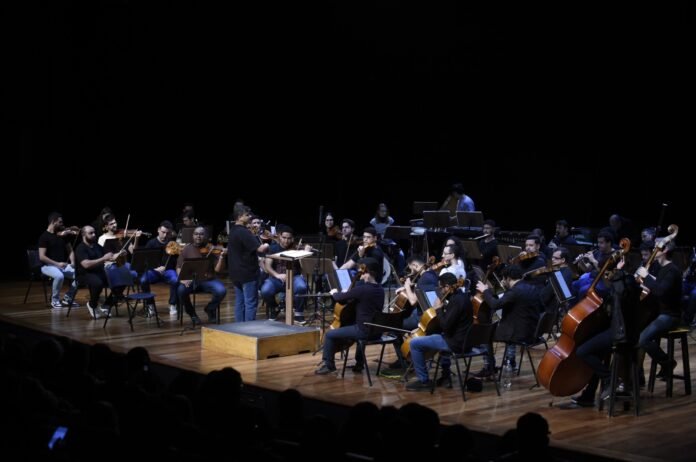 GRU Sinfônica homenageia Dvořák no concerto Primavera
